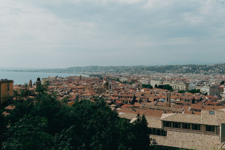 Panoramic Peaks: The Mont Boron Sunset Hike