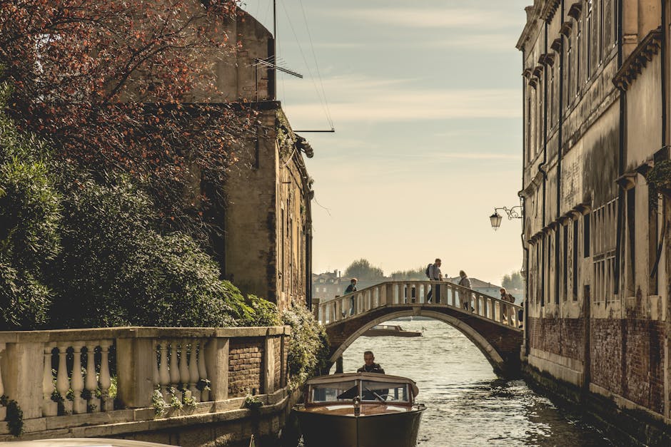 Venetian Romance: The Grand Canal Promenade