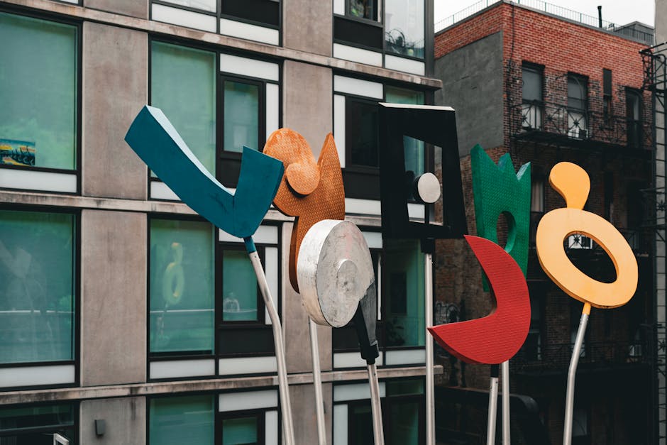 Creative Hubs and Street Art of the New City